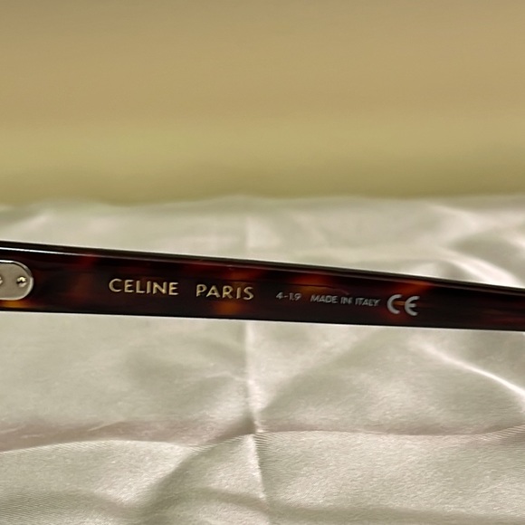 CELINE SUNGLASSES CL40107U 52N - Picture 8 of 12